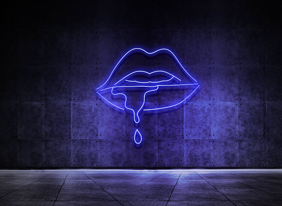 TROPFENDE LIPPEN
