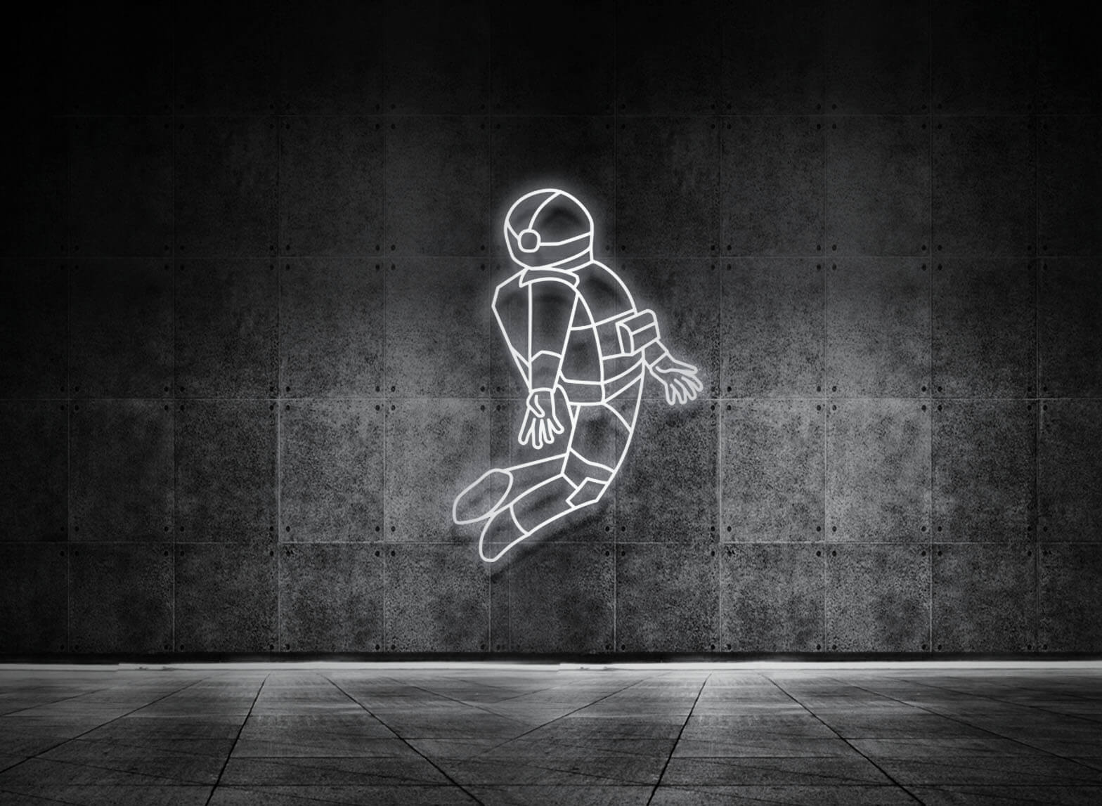 ASTRONAUT