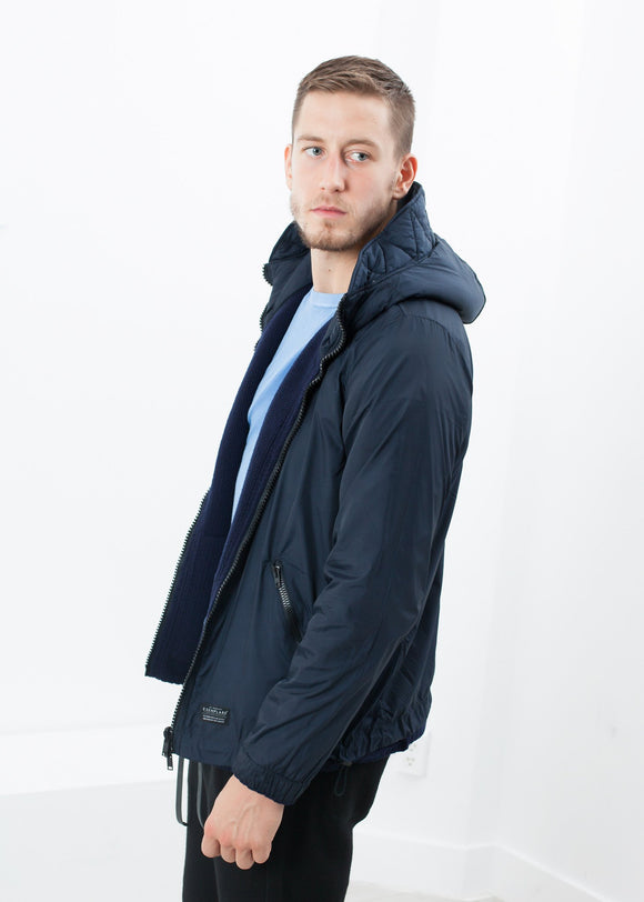 Alverstone Jacket in Midnight T-Shirt